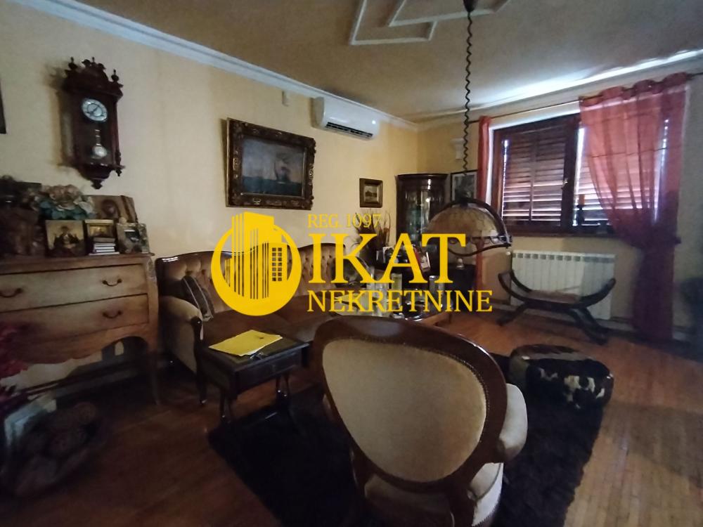 Slika 2 -  Kuća na prodaju, 250m2, 300.000€