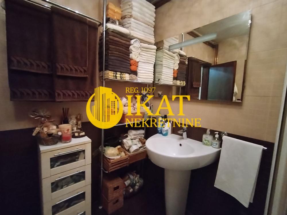 Slika 6 -  Kuća na prodaju, 250m2, 300.000€