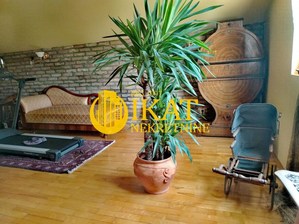 Slika 10 -  Kuća na prodaju, 250m2, 300.000€