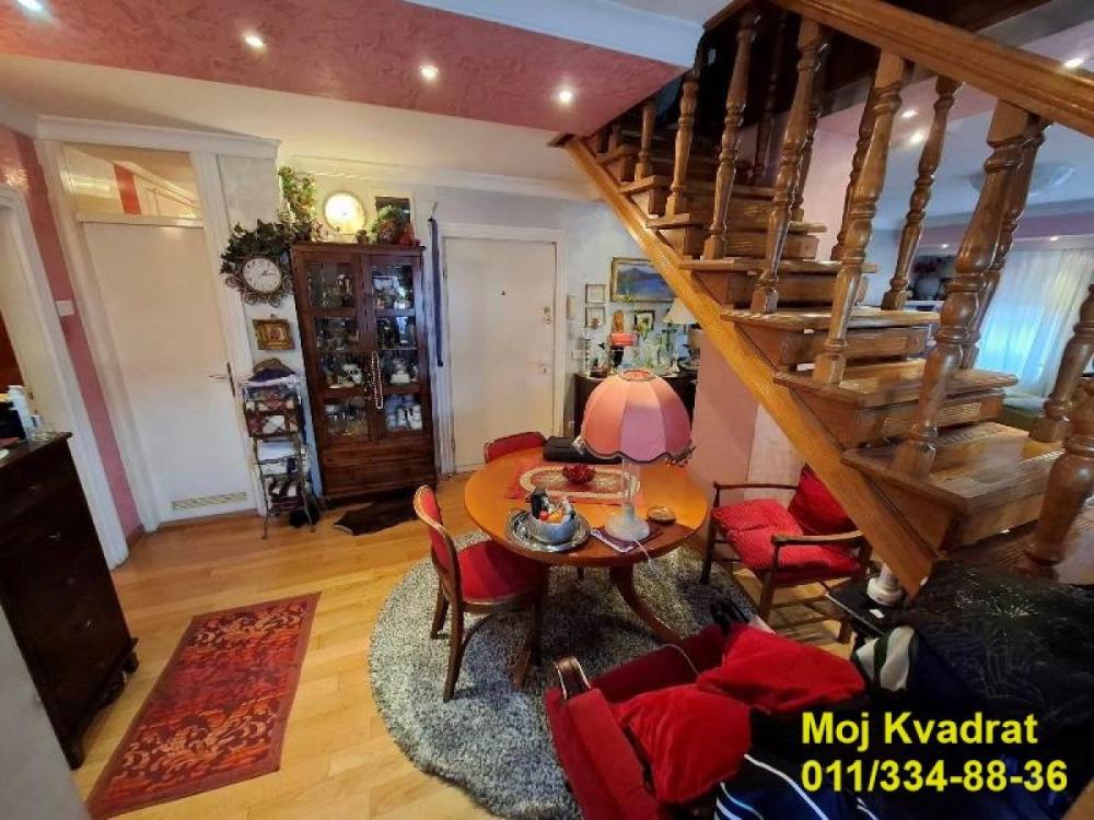 Slika 4 - Četvoroiposoban stan na prodaju, 103m2, 289.000€