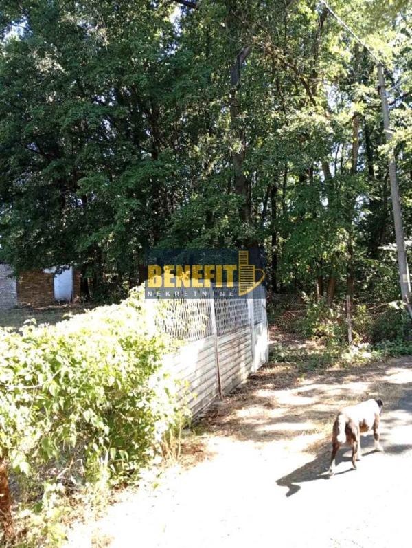 Slika 3 -  Plac na prodaju, Voždovac, Ripanj, 38.000€