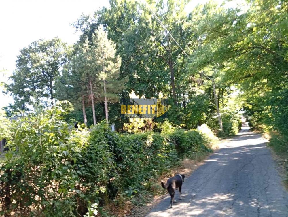 Slika 4 -  Plac na prodaju, Voždovac, Ripanj, 38.000€