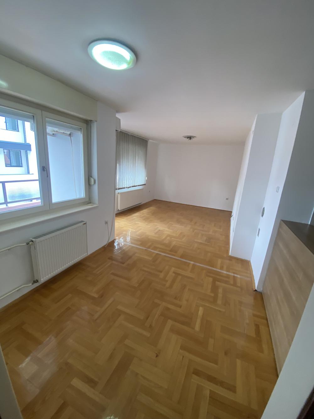 Slika 1 - Cvijiceva 9, Dvoiposoban stan za izdavanje, 73m2, 400€