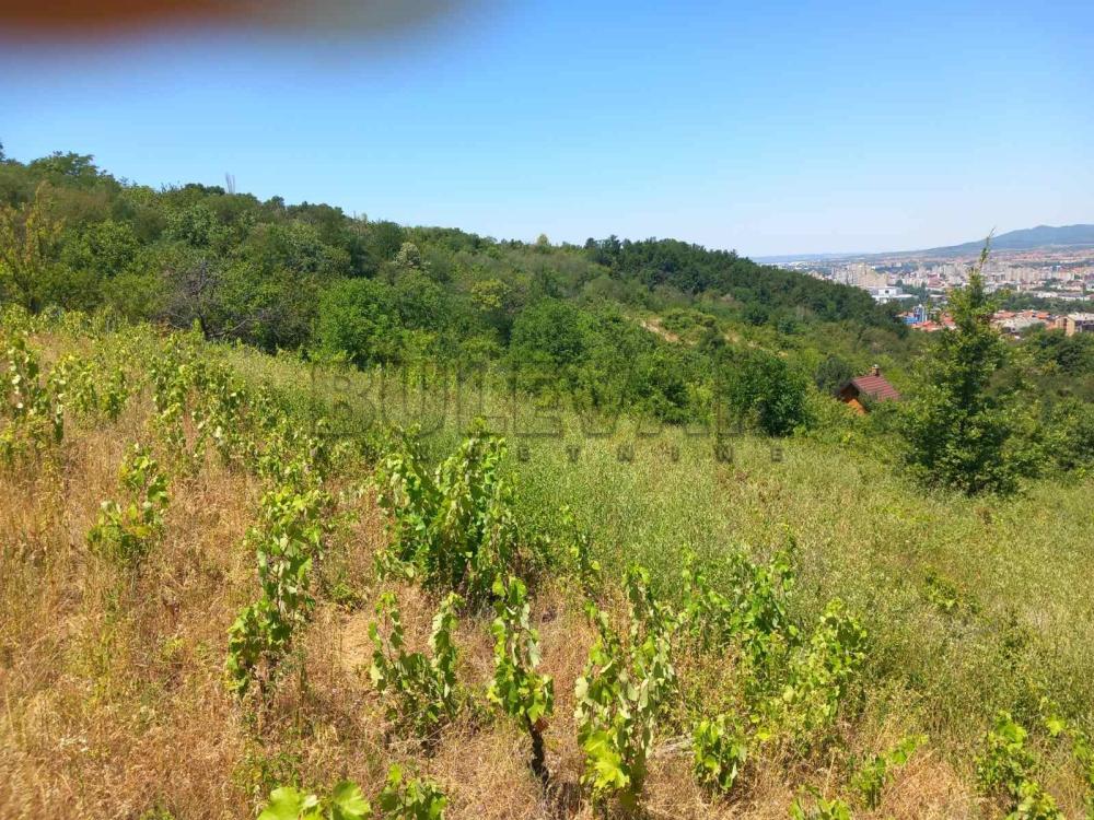 Slika 3 - Miladina Popovića Građevinsko zemljište na prodaju, Trošarina, 35.000€