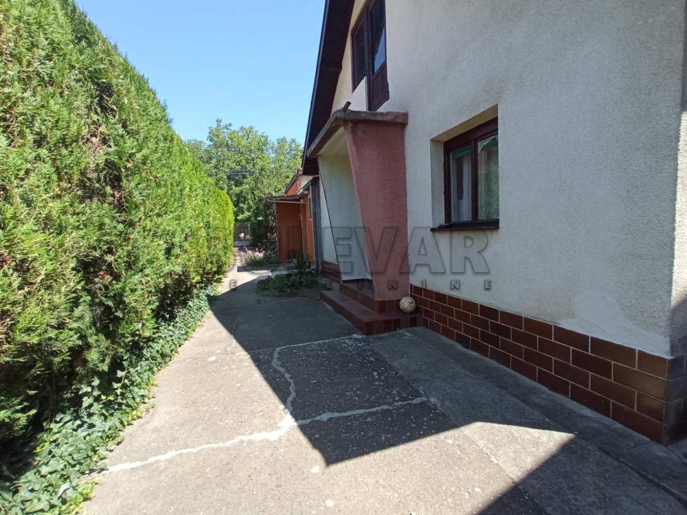 Slika 9 - Dimitrija Tucovića,  Kuća za izdavanje, 70m2, 250€