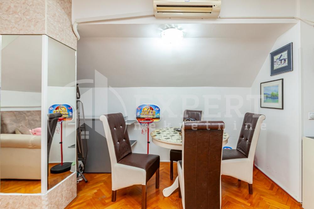 Slika 2 - Stanoja Bunuševca, Četvorosoban stan na prodaju, 45m2, 75.000€