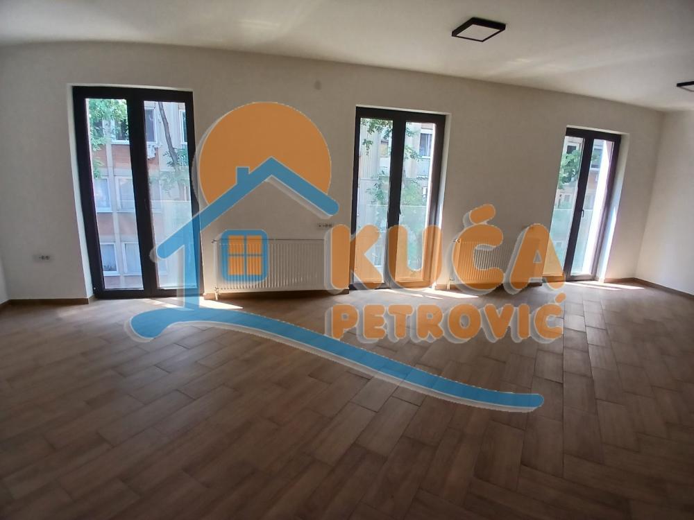 Slika 1 - Svetozara Markovića,  Lokal za izdavanje, 316m2, 2.700€