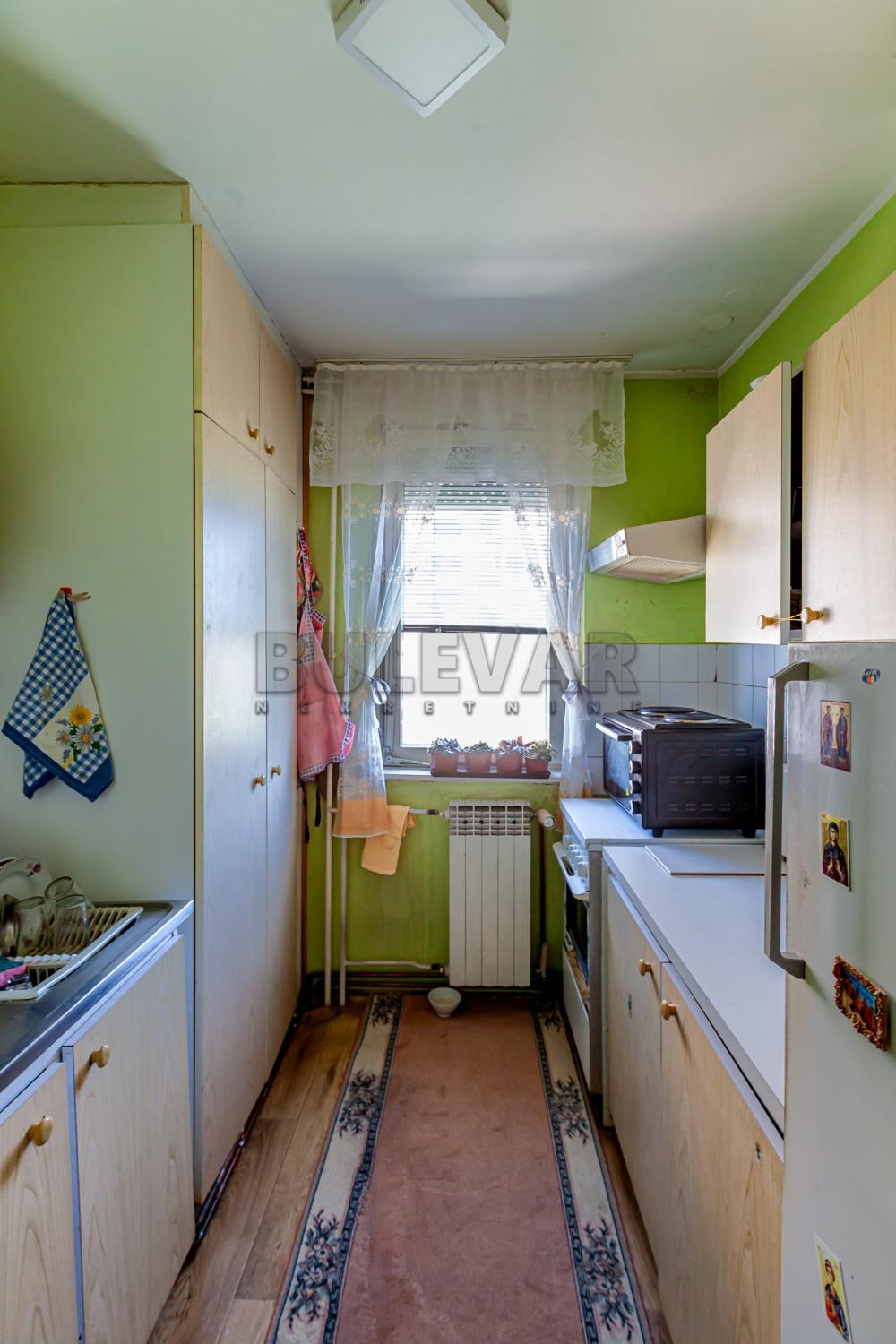 Slika 4 - Bulevar Nemanjića, Trosoban stan na prodaju, 85m2, 135.000€