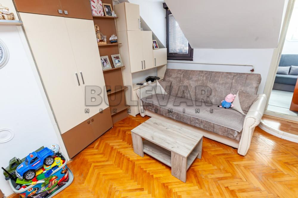Slika 3 - Stanoja Bunuševca, Četvorosoban stan na prodaju, 46m2, 78.300€