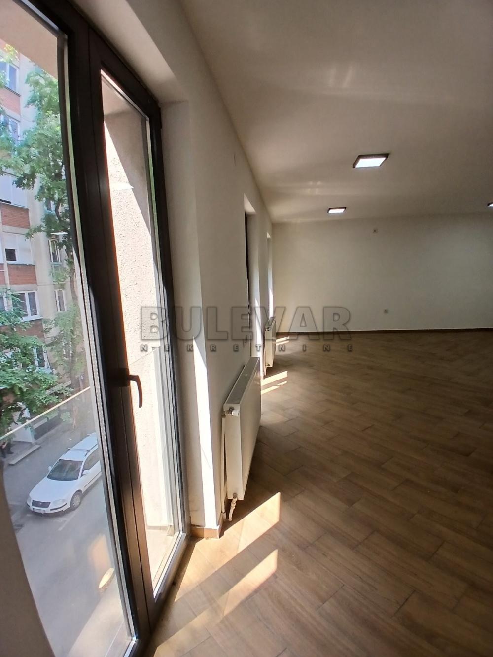 Slika 2 - Svetozara Markovića,  Lokal za izdavanje, 316m2, 2.700€
