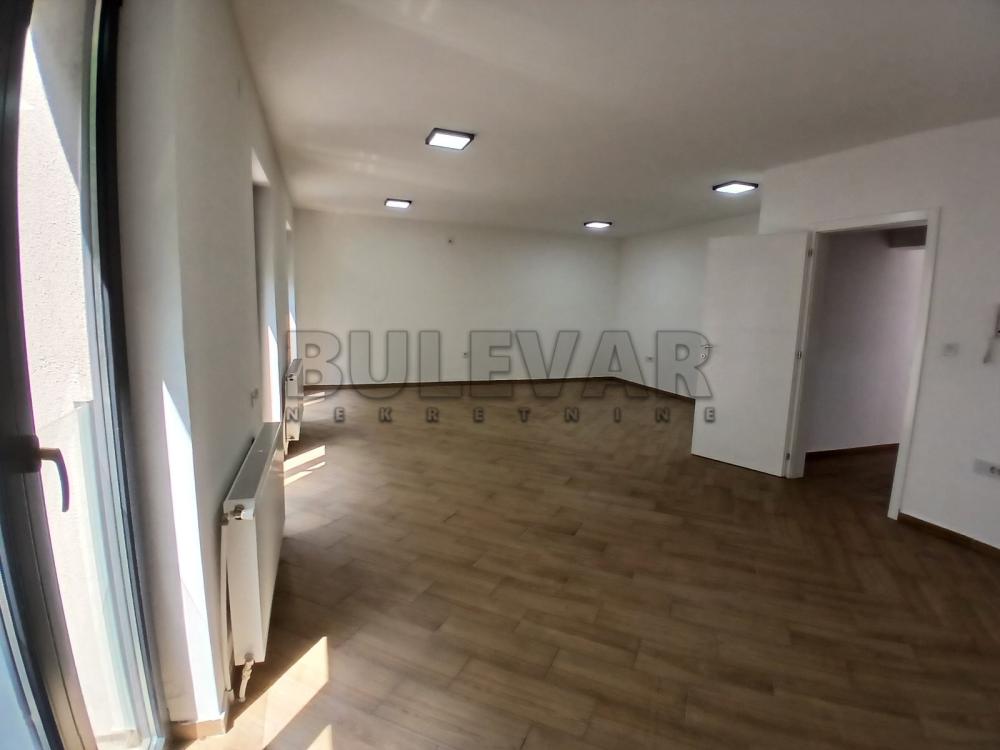 Slika 3 - Svetozara Markovića,  Lokal za izdavanje, 316m2, 2.700€