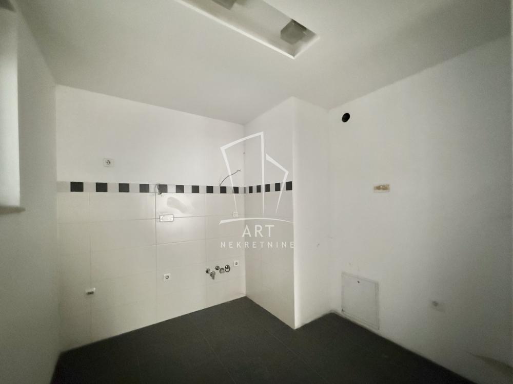 Slika 6 - Bože Jankovića, Trosoban stan na prodaju, 70m2, 250.000€