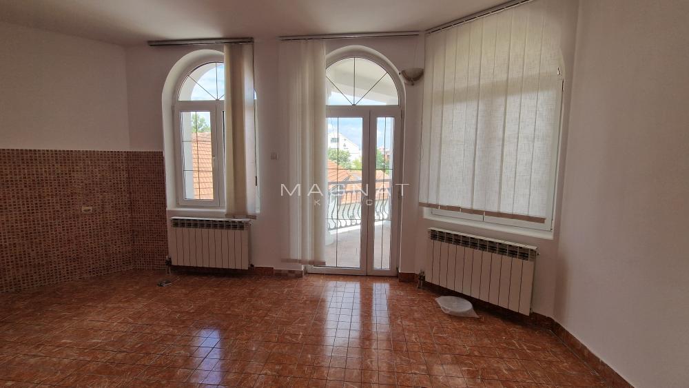 Slika 7 - Svetozara Radojčića,  Lokal za izdavanje, 450m2, 4.000€