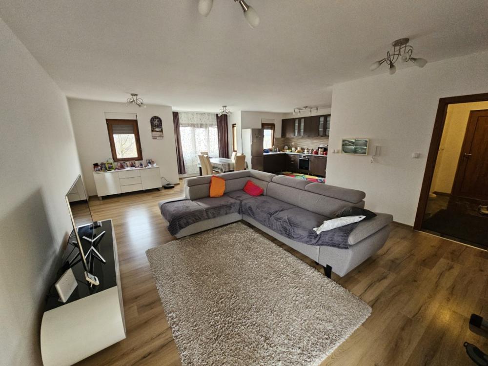 Slika 5 - Popovic,  Kuća na prodaju, 170m2, 650.000€