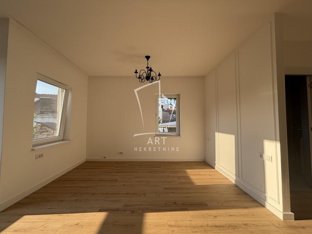 Slika 1 - Brankova,  Lokal za izdavanje, 29m2, 800€