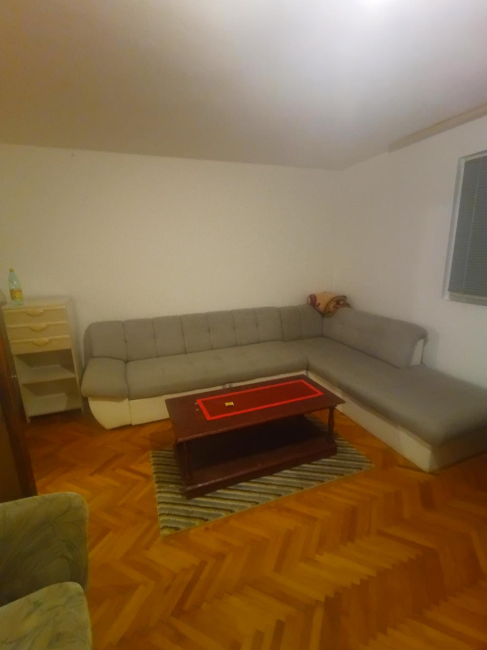 Slika 2 - Bitoljska,  Kuća za izdavanje, 60m2, 250€