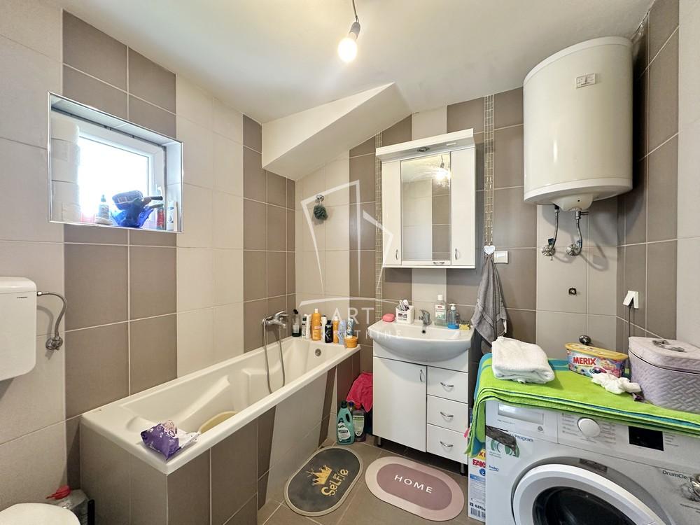 Slika 9 - Sterijina, Trosoban stan na prodaju, 94m2, 139.000€