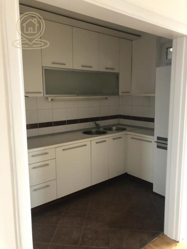 Slika 6 -  Lokal za izdavanje, 144m2, 1.800€