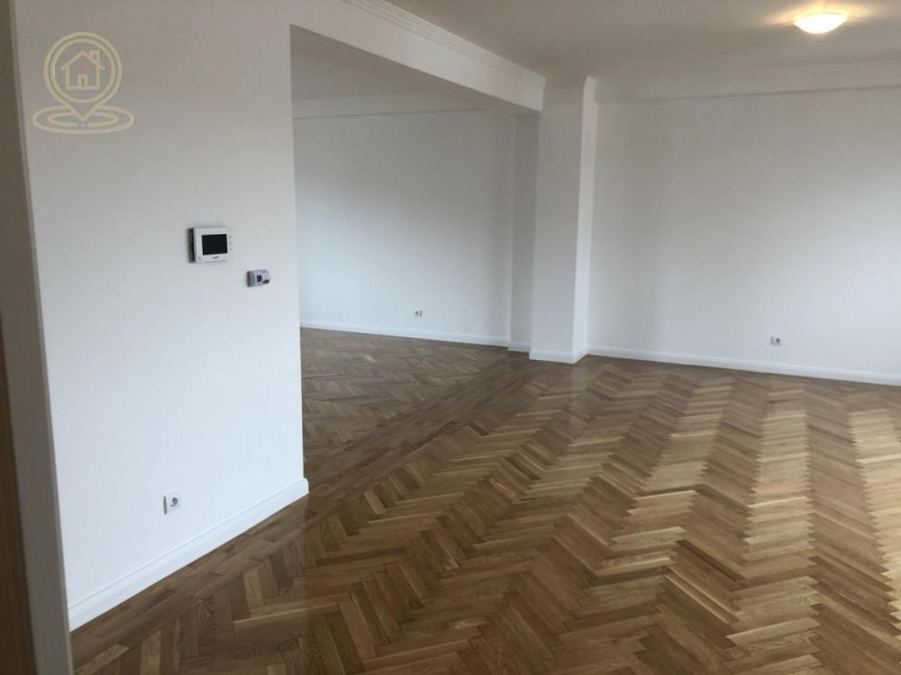 Slika 3 -  Lokal za izdavanje, 144m2, 1.800€