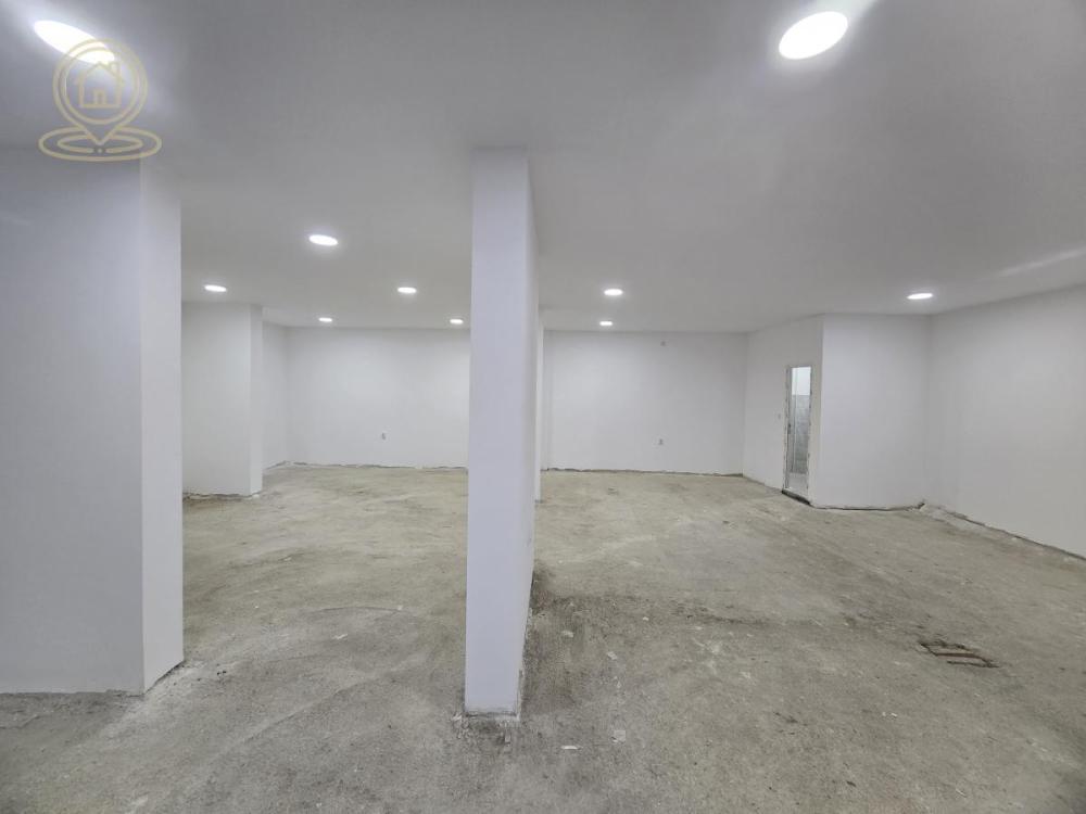 Slika 2 -  Lokal za izdavanje, 164m2, 1.200€