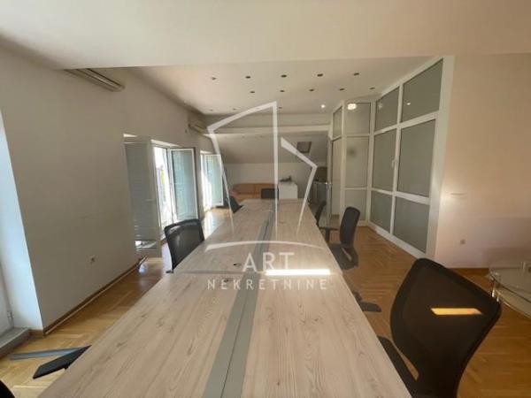 Slika 1 - Udbinska,  Lokal za izdavanje, 142m2, 3.000€