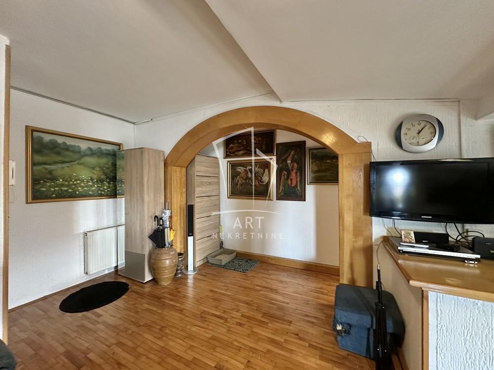 Slika 4 - Strugarska, Četvorosoban stan na prodaju, 76m2, 158.000€