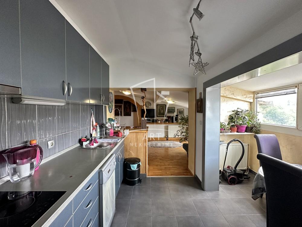 Slika 6 - Strugarska, Četvorosoban stan na prodaju, 76m2, 158.000€