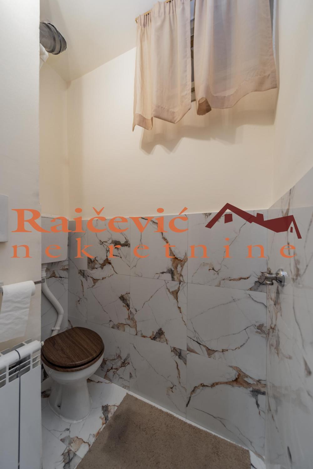 Slika 5 - Cingrijina, Četvorosoban stan na prodaju, 104m2, 348.000€