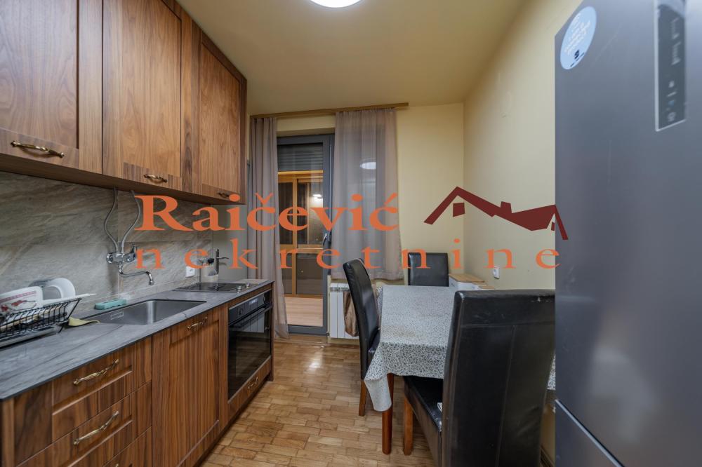 Slika 7 - Cingrijina, Četvorosoban stan na prodaju, 104m2, 348.000€