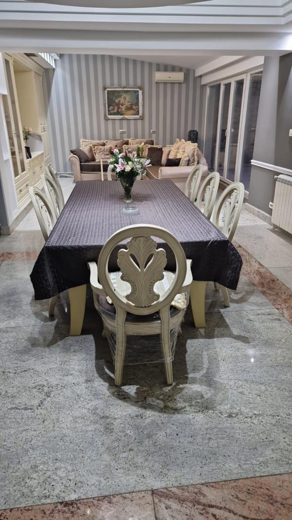 Slika 2 - Mačvanska, Četvorosoban stan za izdavanje, 200m2, 2.500€