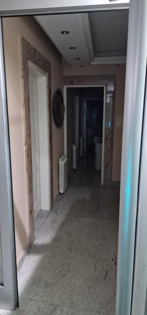 Slika 11 - Mačvanska, Četvorosoban stan za izdavanje, 200m2, 2.500€