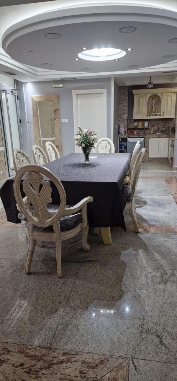 Slika 4 - Mačvanska, Četvorosoban stan za izdavanje, 200m2, 2.500€