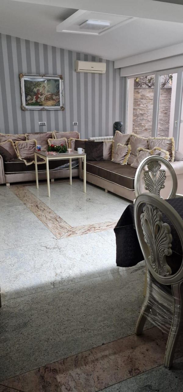Glavna slika -Mačvanska, Četvorosoban stan za izdavanje, 200m2, 2.500€