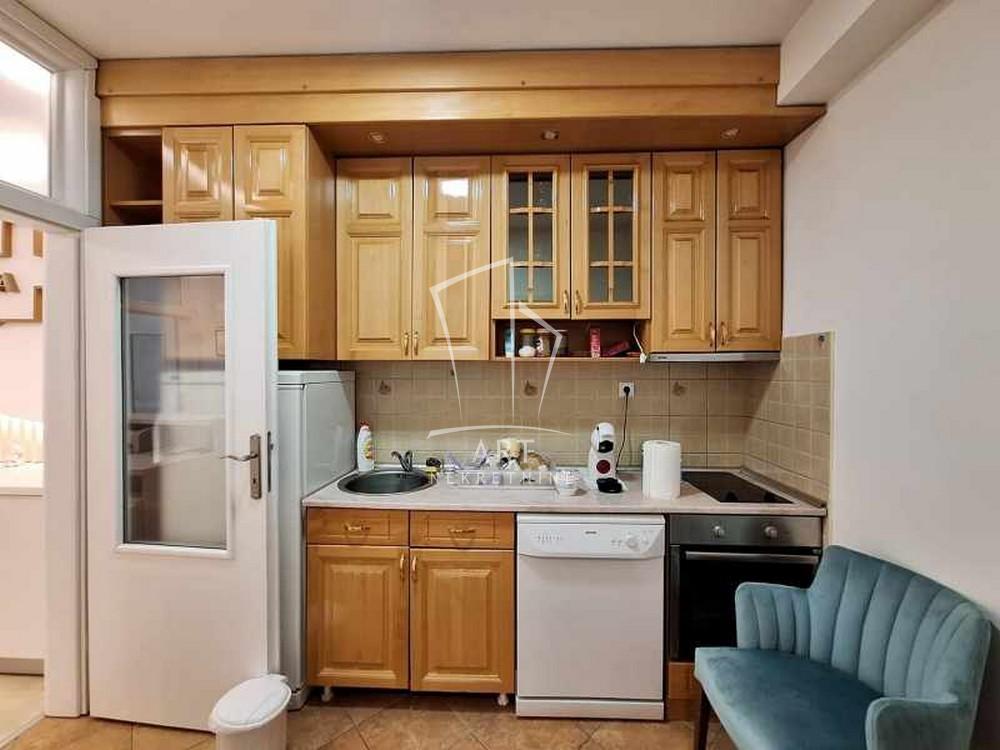 Slika 5 - Vojvode Stepe,  Lokal za izdavanje, 69m2, 1.200€