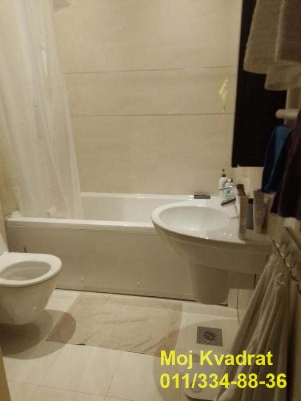 Slika 6 - Trosoban stan za izdavanje, 126m2, 1.700€