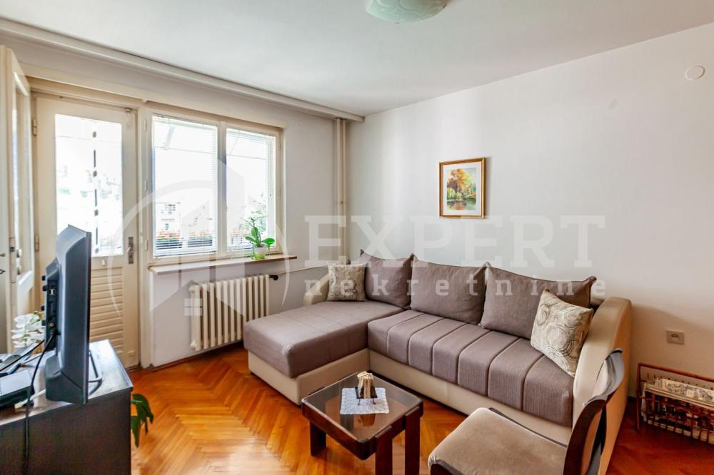 Slika 10 - Trg kralja Aleksandra Ujedinitelja, Trosoban stan na prodaju, 75m2, 154.000€