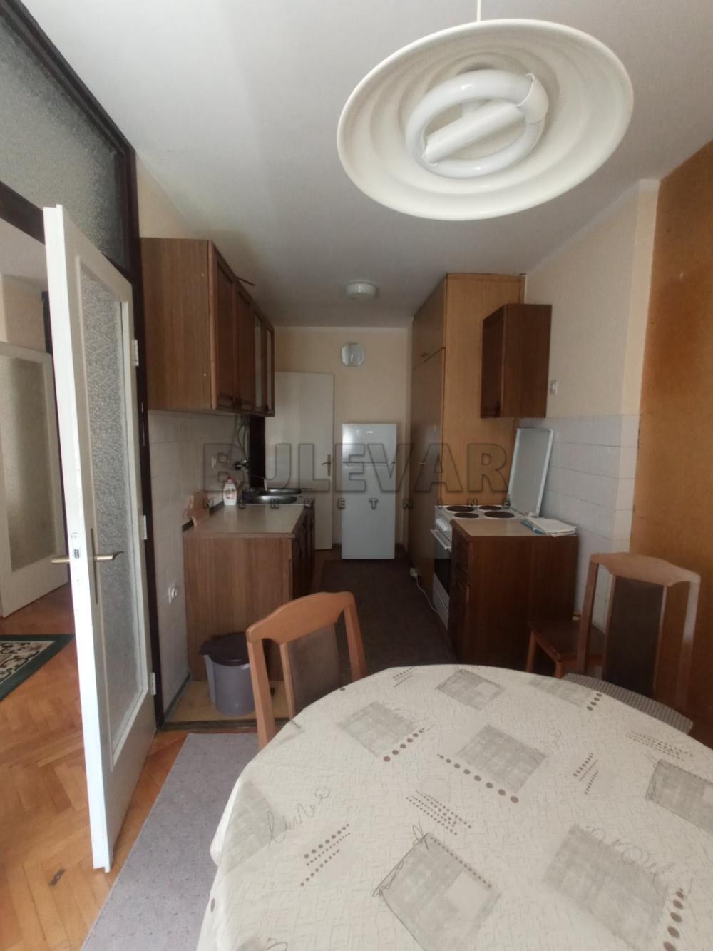 Slika 5 - Branka Krsmanovića, Trosoban stan za izdavanje, 63m2, 400€