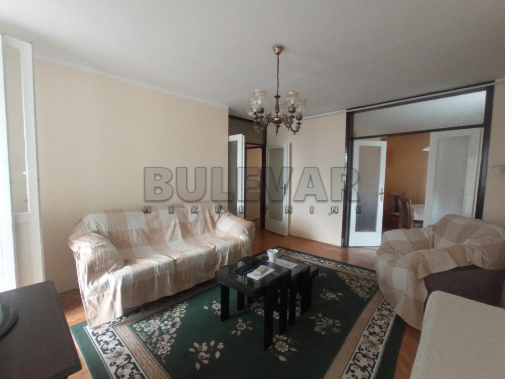 Glavna slika -Branka Krsmanovića, Trosoban stan za izdavanje, 63m2, 400€