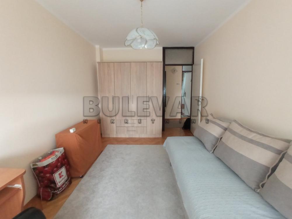 Slika 7 - Branka Krsmanovića, Trosoban stan za izdavanje, 63m2, 400€