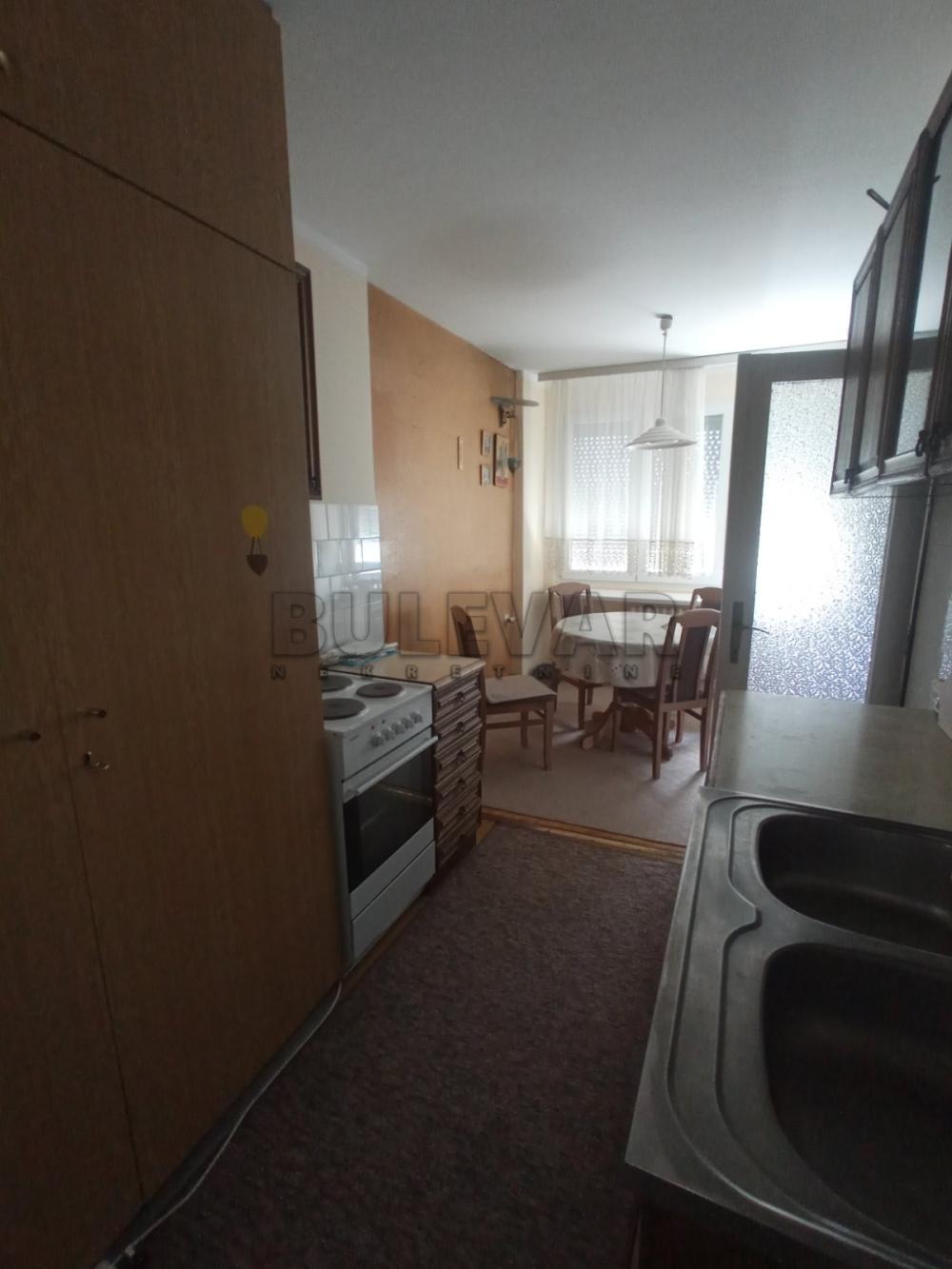 Slika 4 - Branka Krsmanovića, Trosoban stan za izdavanje, 63m2, 400€