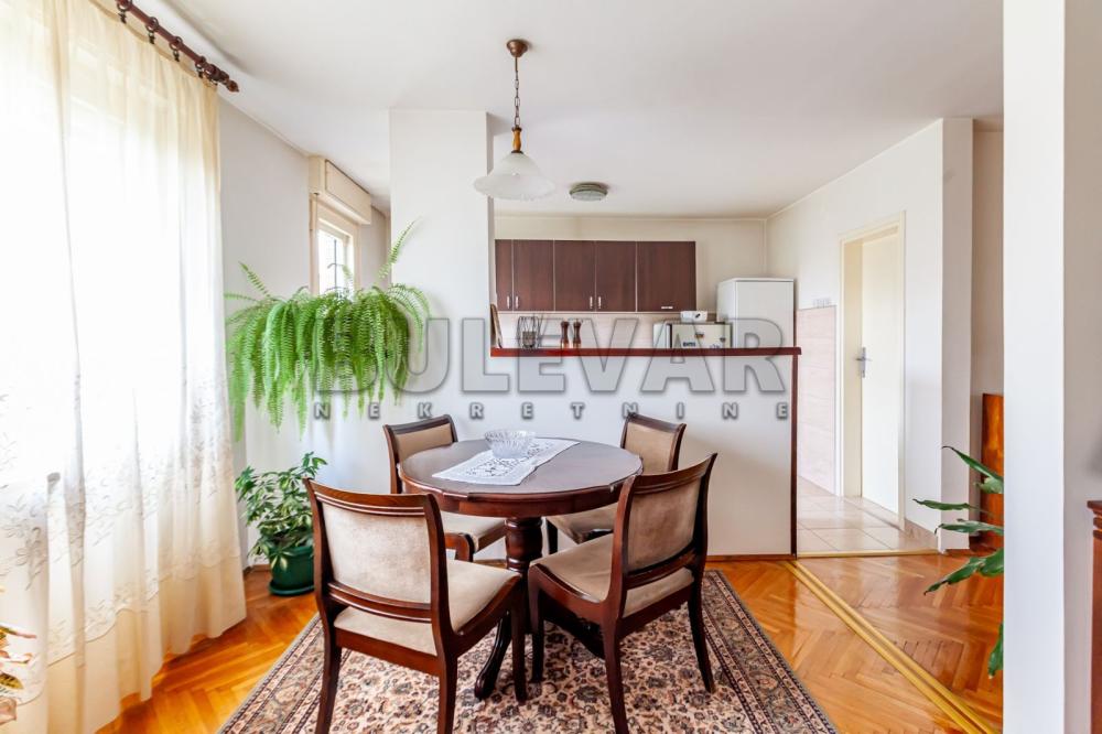 Slika 5 - Trg kralja Aleksandra Ujedinitelja, Trosoban stan na prodaju, 75m2, 154.000€