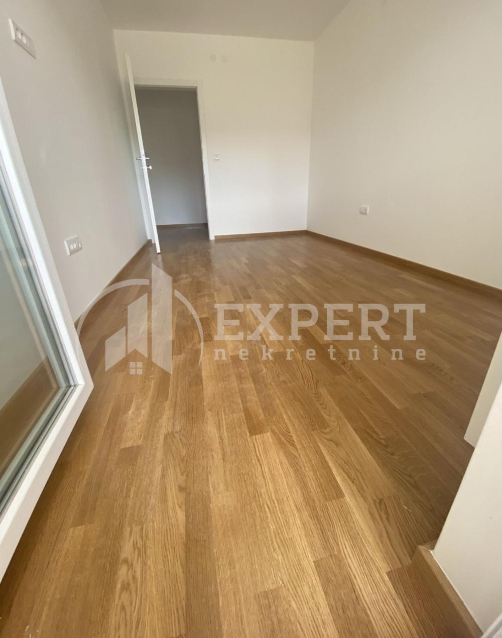 Slika 3 - Cara Dušana, Jednoiposoban stan za izdavanje, 51m2, 550€