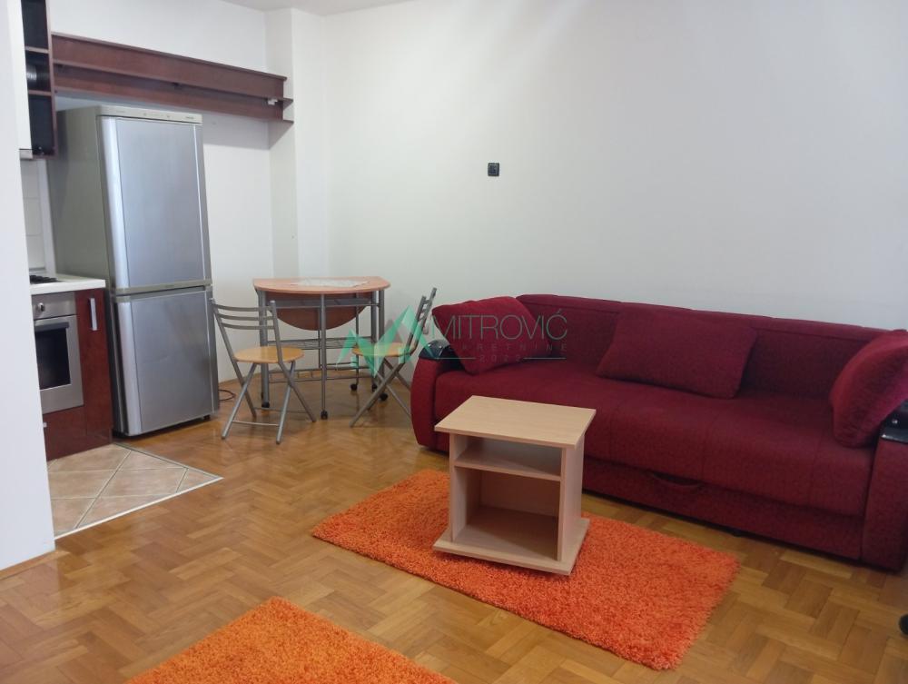 Glavna slika -Jednosoban stan za izdavanje, 36m2, 320€