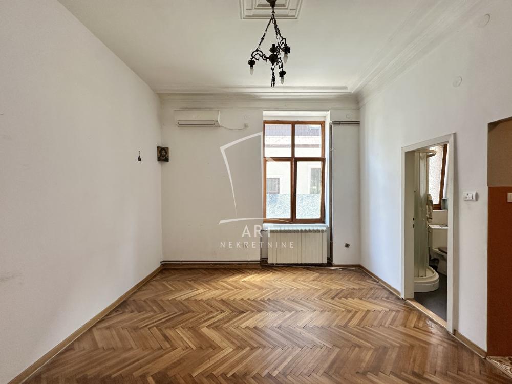 Slika 10 - Krunska, Četvorosoban stan na prodaju, 110m2, 535.000€
