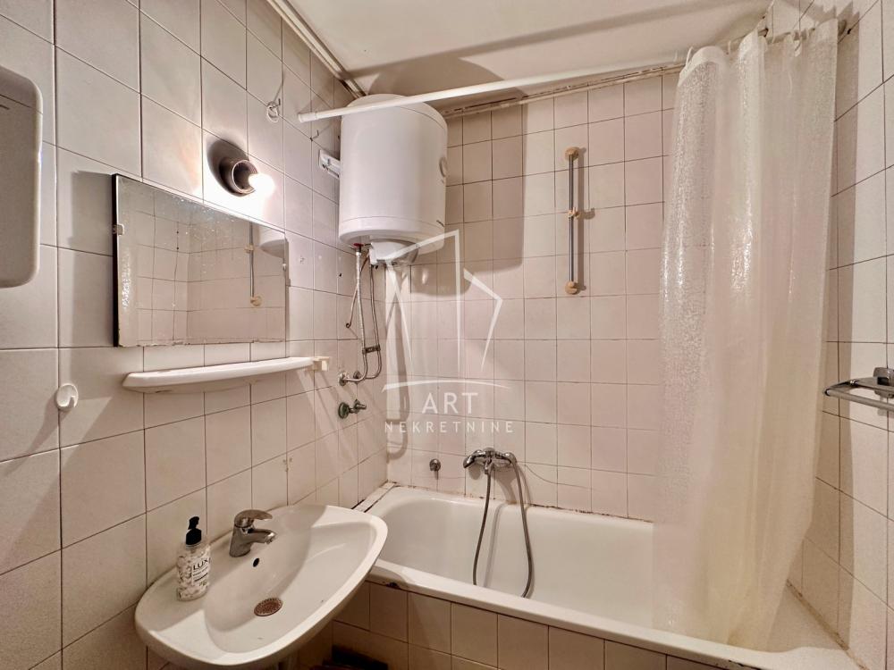 Slika 9 - Dragana Rakića, Jednoiposoban stan na prodaju, 43m2, 96.000€