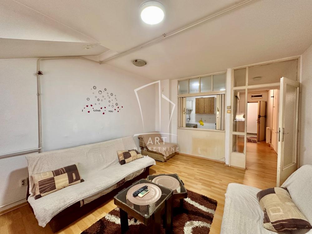 Slika 1 - Dragana Rakića, Jednoiposoban stan na prodaju, 43m2, 96.000€