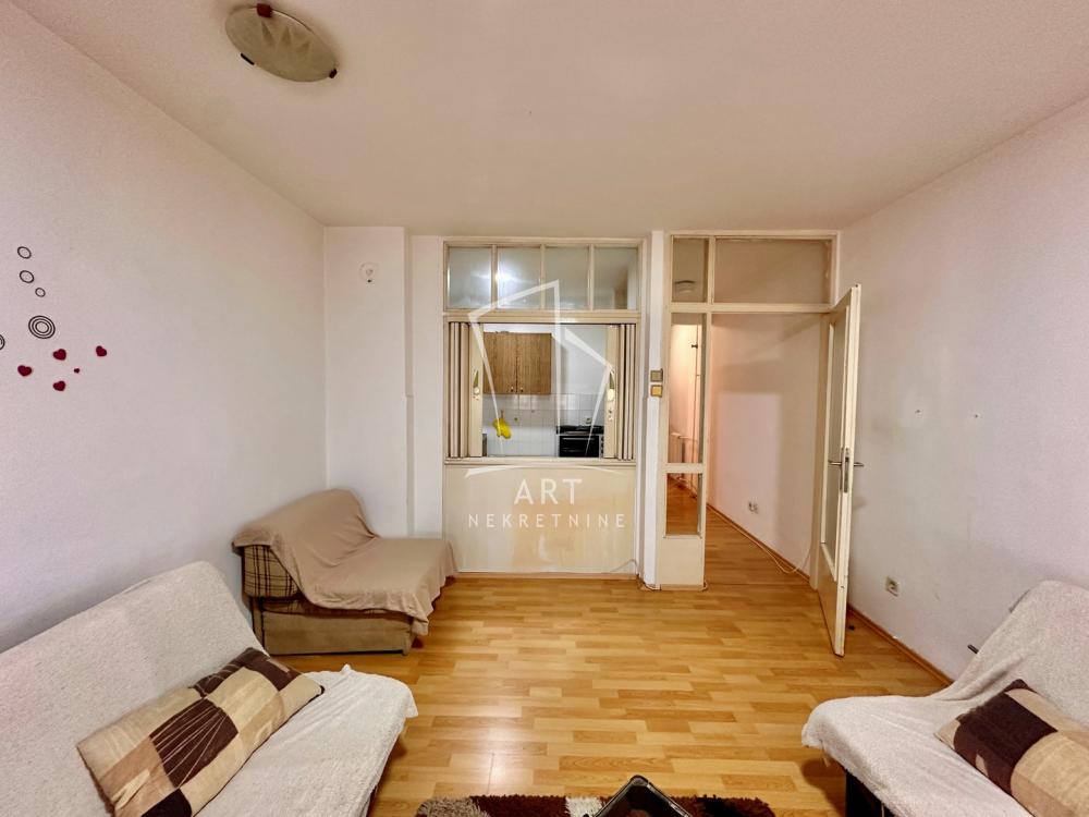 Slika 3 - Dragana Rakića, Jednoiposoban stan na prodaju, 43m2, 96.000€