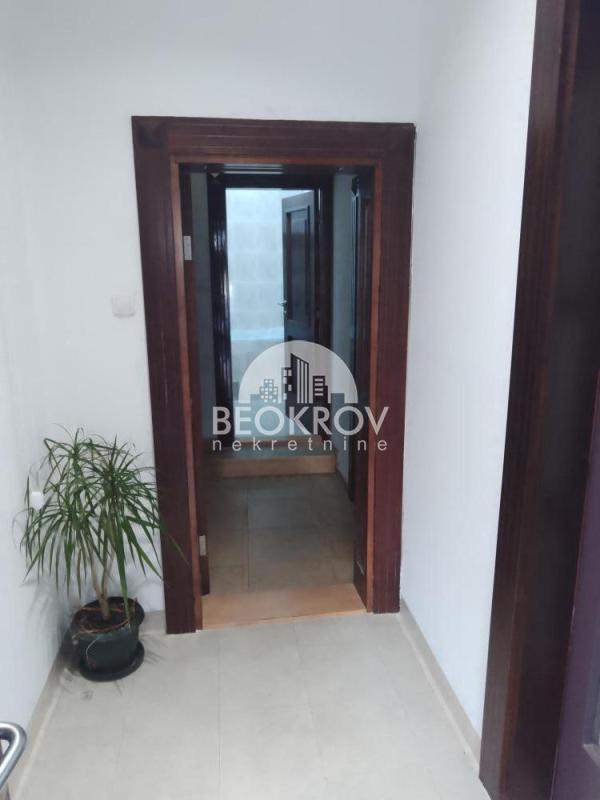 Slika 9 - Vojislava Ilića,  Lokal za izdavanje, 55m2, 1.000€