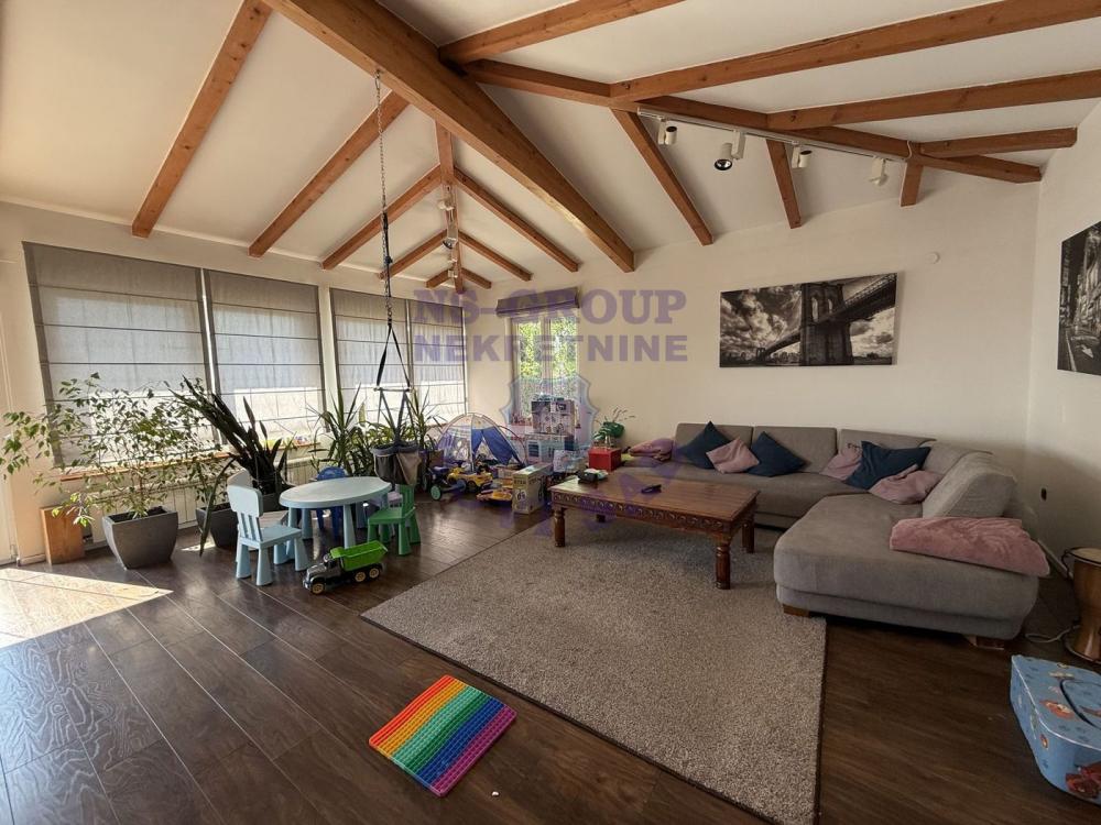 Slika 1 -  Kuća na prodaju, 246m2, 824.000€