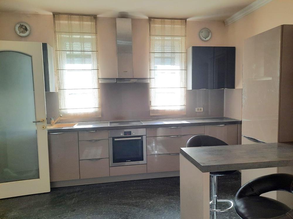 Slika 8 - Ljutice Bogdana,  Kuća na prodaju, 634m2, 2.450.000€